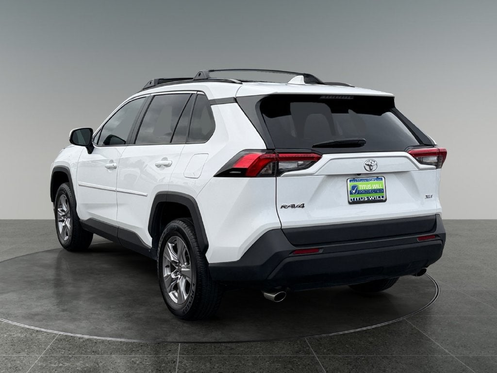 2022 Toyota RAV4 XLE
