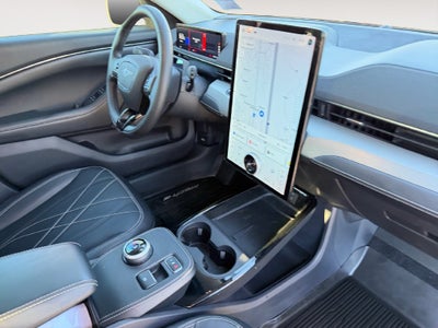 2023 Ford Mustang Mach-E California Route 1