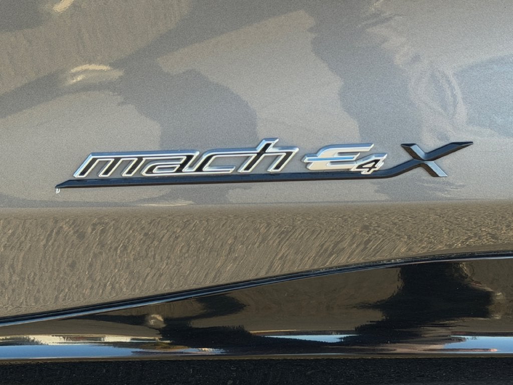 2023 Ford Mustang Mach-E California Route 1