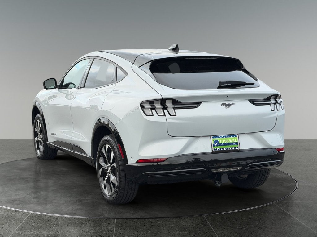 2022 Ford Mustang Mach-E Premium