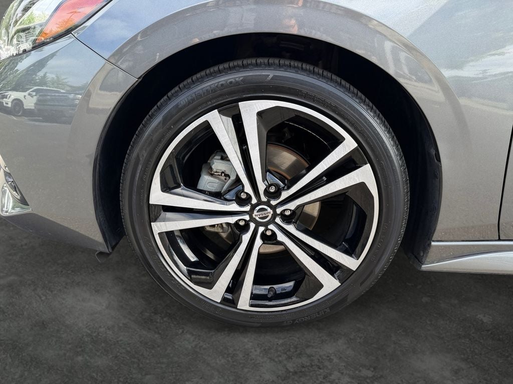 2021 Nissan Sentra SR
