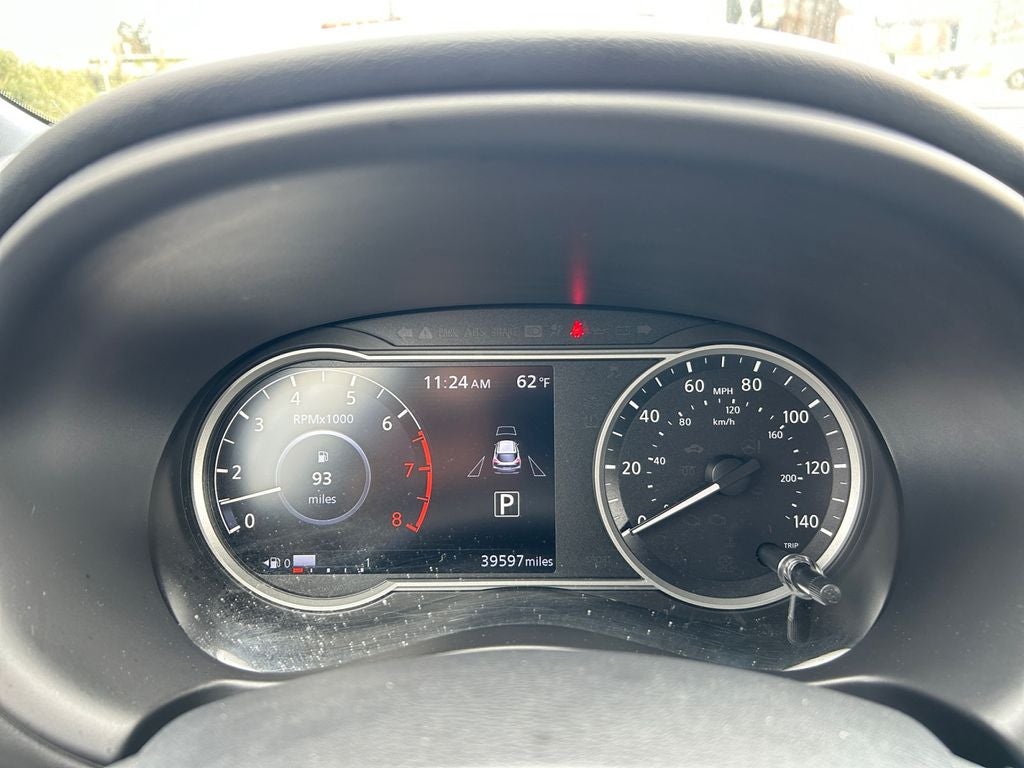 2019 Nissan Kicks SR