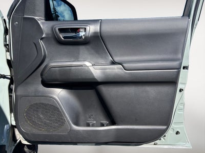 2022 Toyota Tacoma TRD Off-Road V6