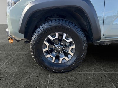 2022 Toyota Tacoma TRD Off-Road V6