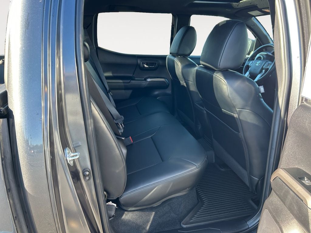 2023 Toyota Tacoma Limited V6