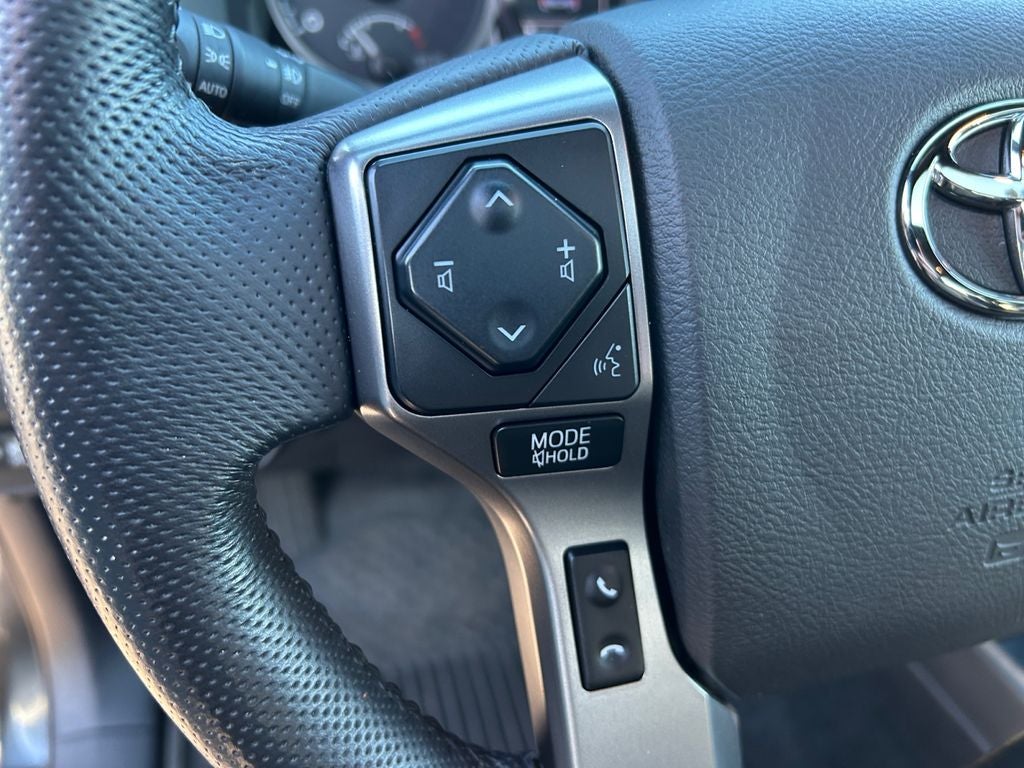 2023 Toyota Tacoma Limited V6