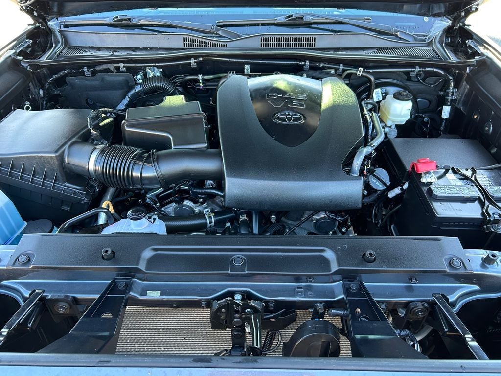 2023 Toyota Tacoma Limited V6