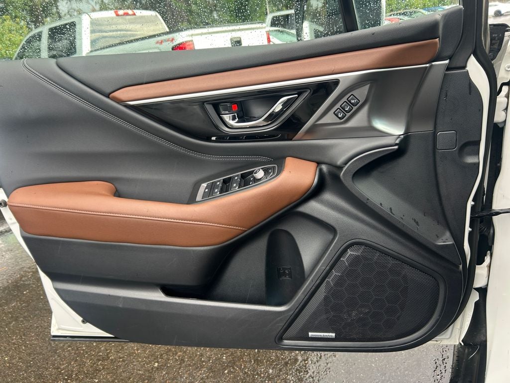 2022 Subaru Outback Touring XT