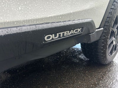 2022 Subaru Outback Touring XT