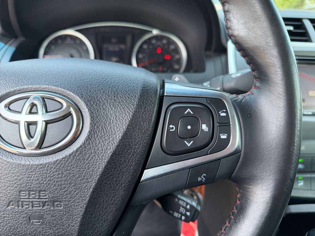 2016 Toyota Camry SE