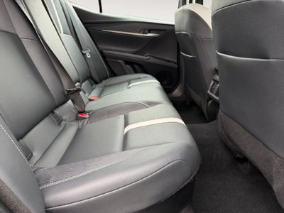 2026 Toyota Camry SE Hybrid
