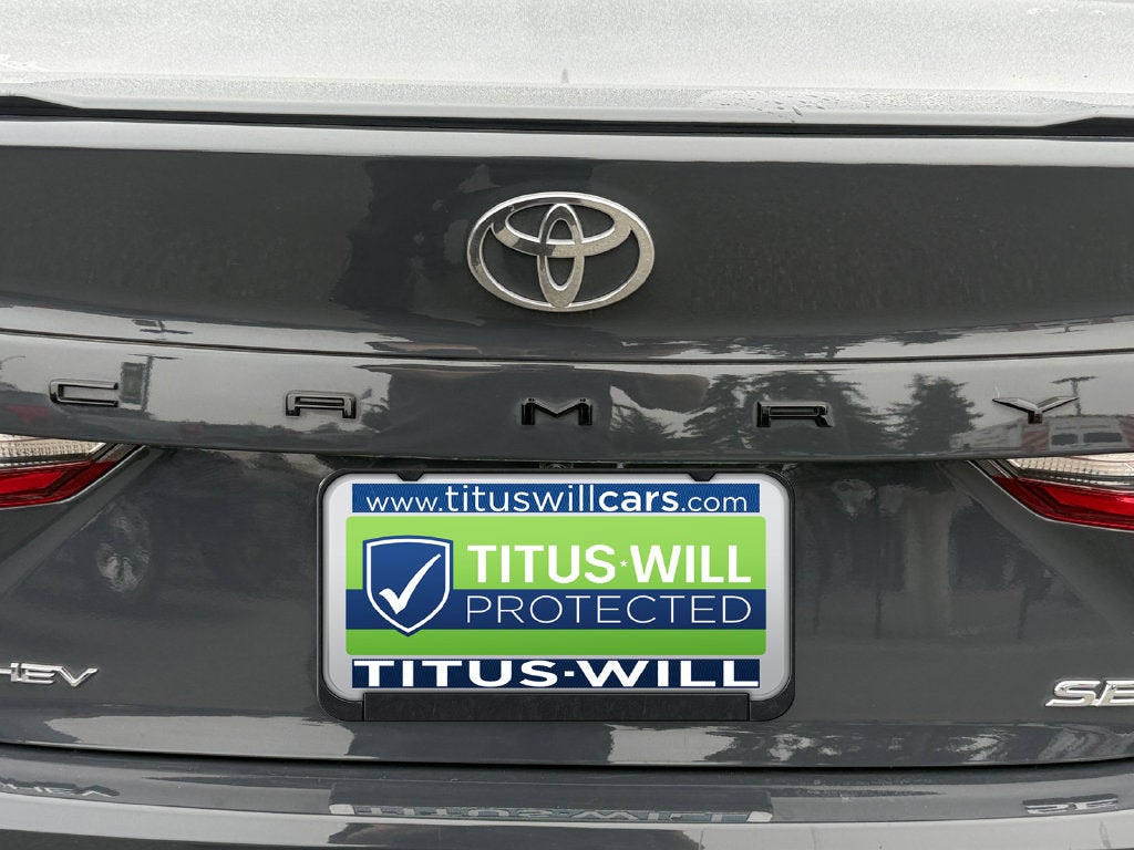2026 Toyota Camry SE Hybrid
