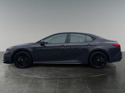 2026 Toyota Camry SE Hybrid