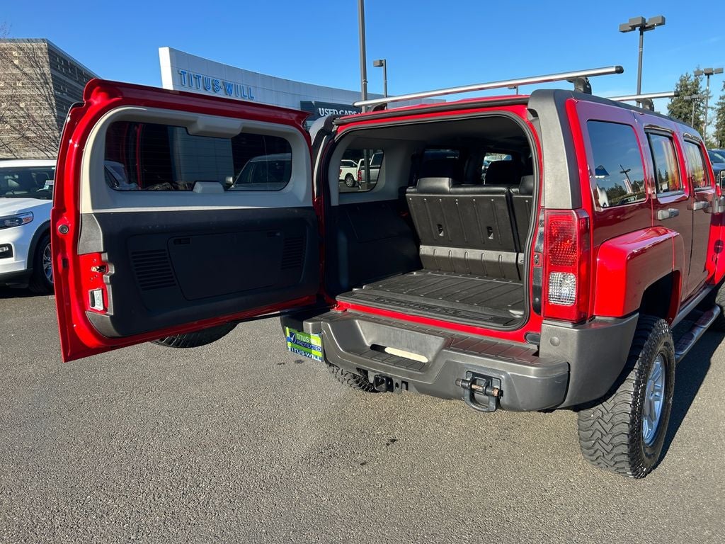 2010 Hummer H3 Base