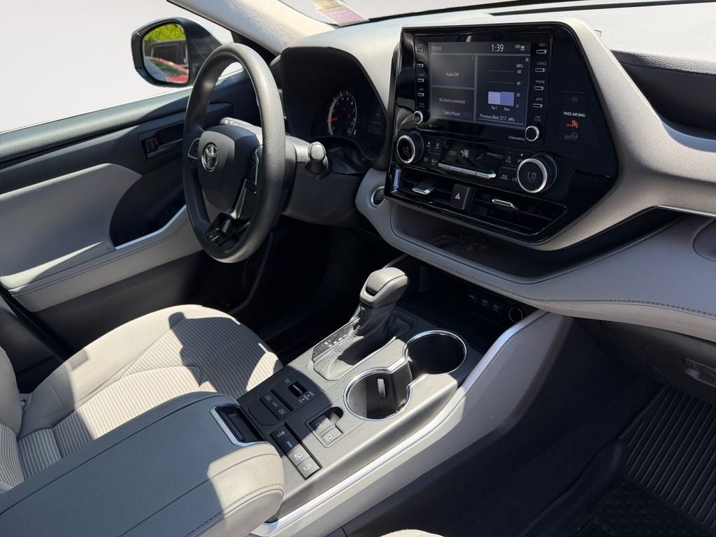 2021 Toyota Highlander L