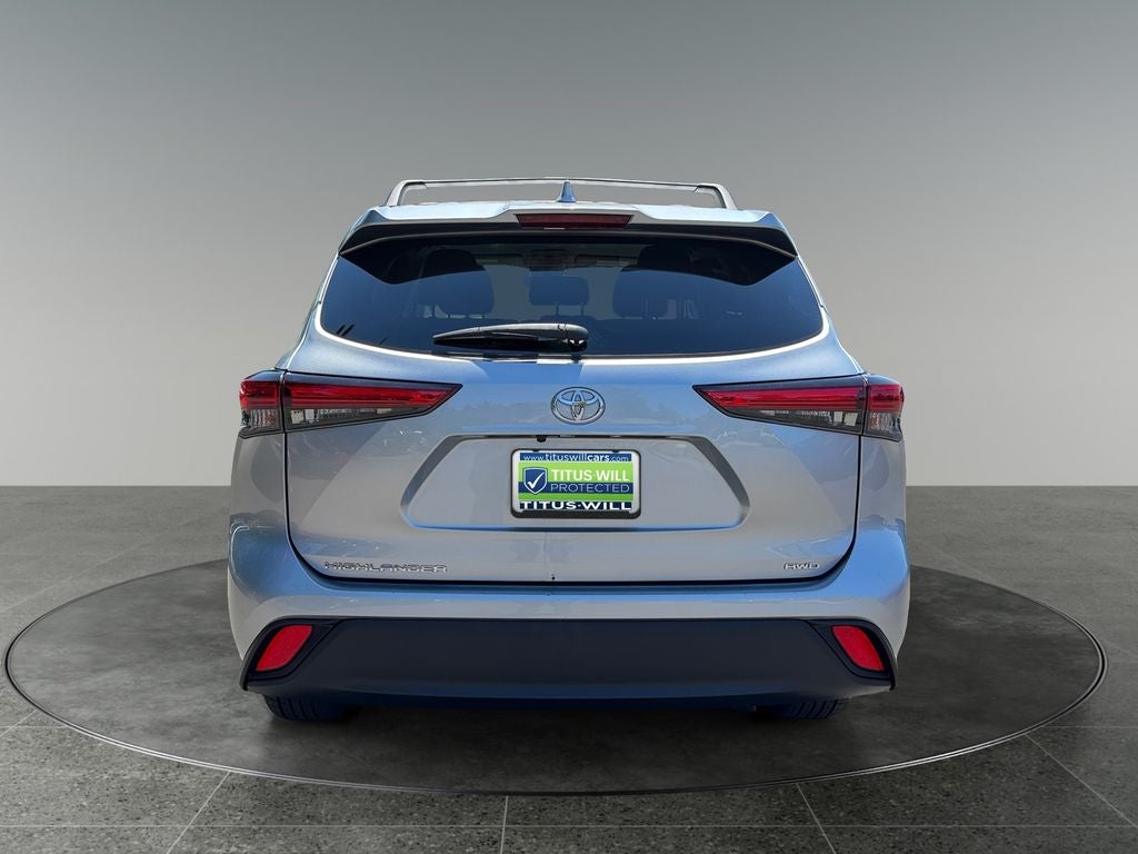 2021 Toyota Highlander L
