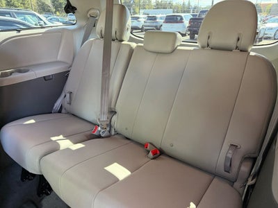 2018 Toyota Sienna XLE Premium 7 Passenger