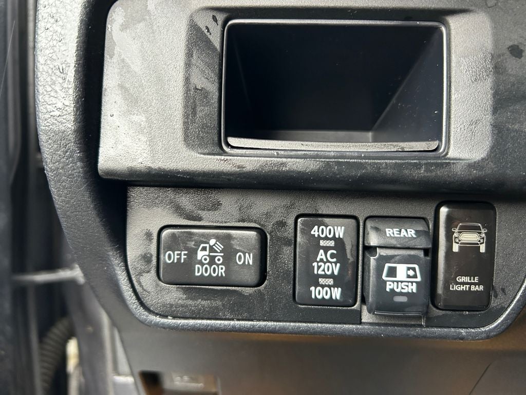 2017 Toyota Tacoma TRD Off-Road V6