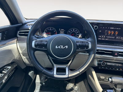 2022 Kia K5 EX