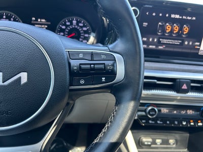 2022 Kia K5 EX