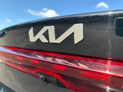 2022 Kia K5 EX