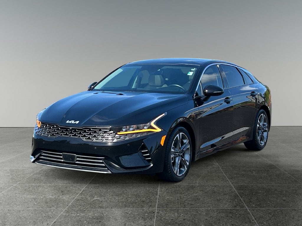 2022 Kia K5 EX