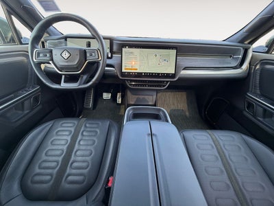 2024 Rivian R1T Base