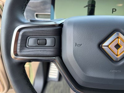 2024 Rivian R1T Base