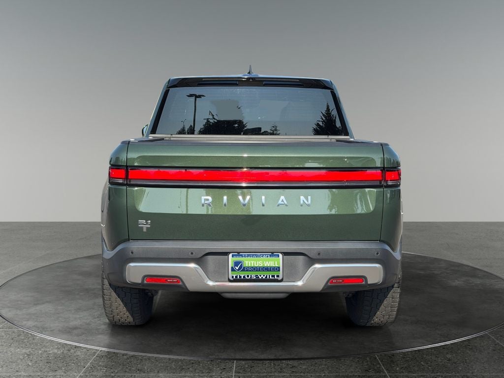 2024 Rivian R1T Base