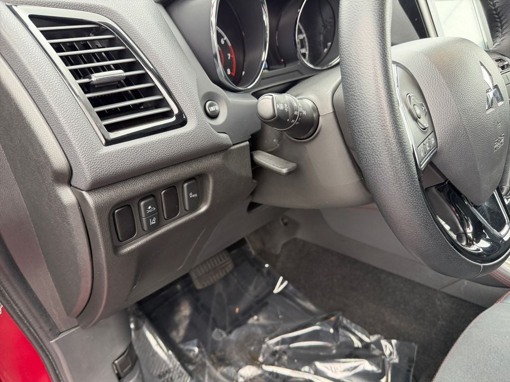 2025 Mitsubishi Outlander Sport 2.0 SE