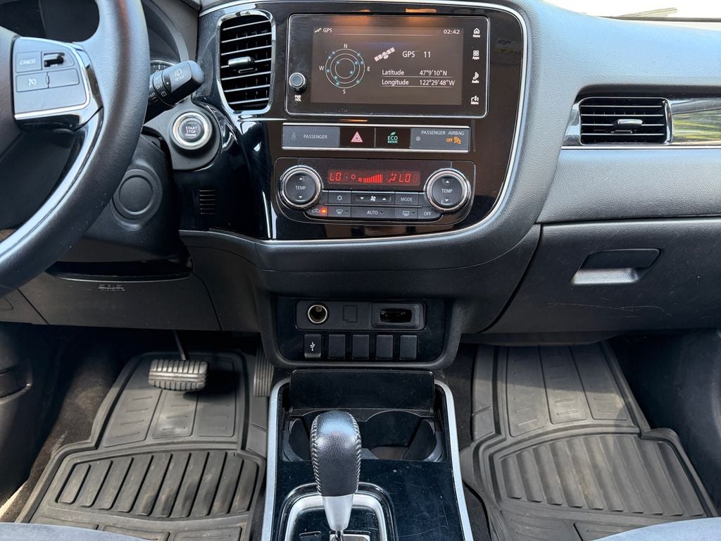 2019 Mitsubishi Outlander SE