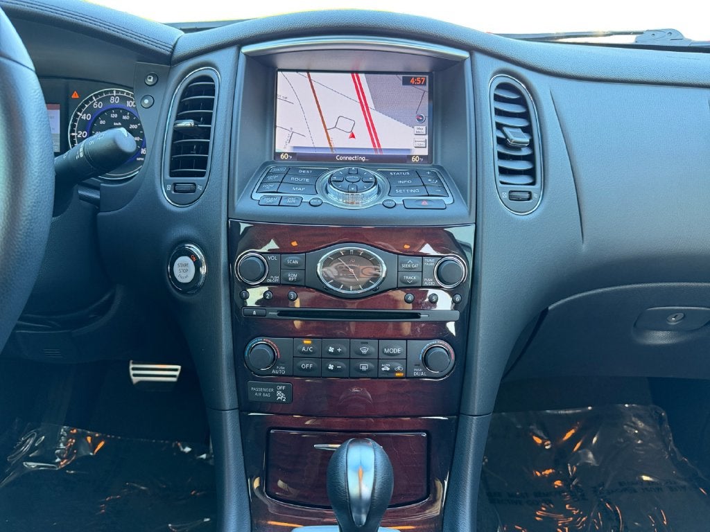 2017 INFINITI QX50 Base