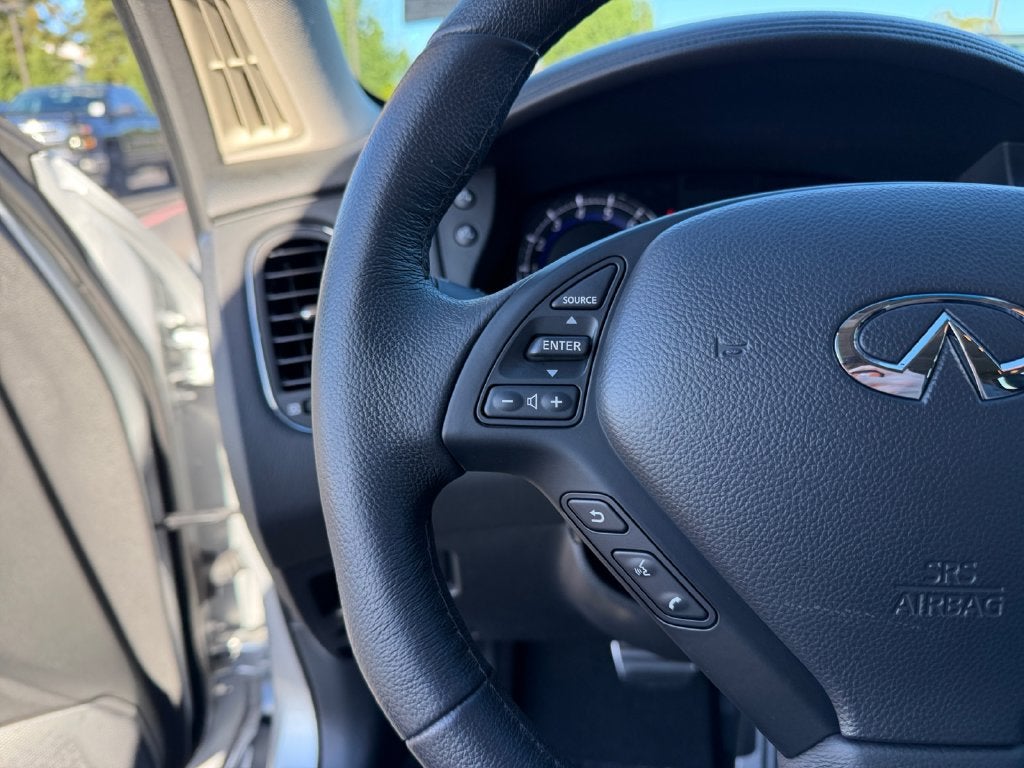 2017 INFINITI QX50 Base