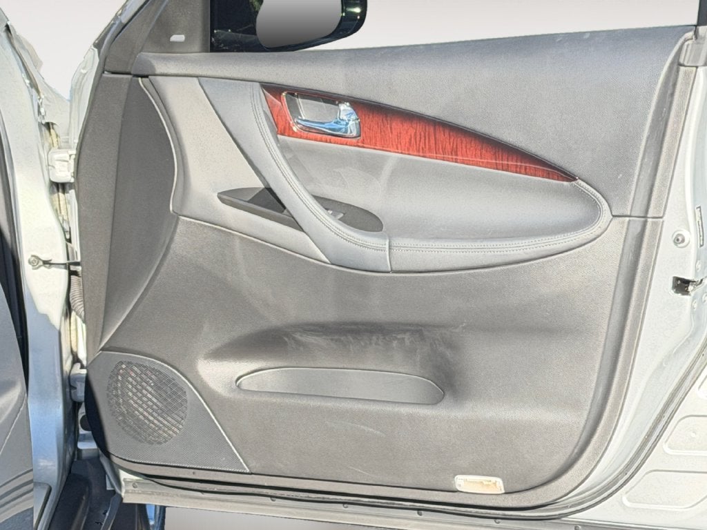 2017 INFINITI QX50 Base