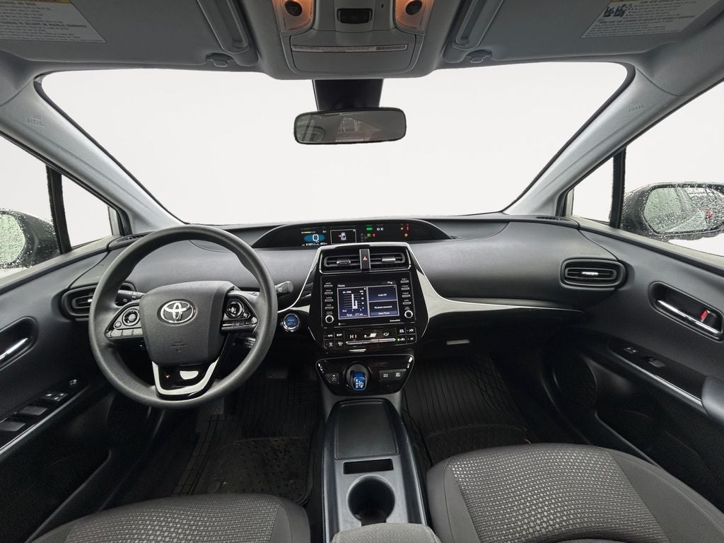2021 Toyota Prius LE