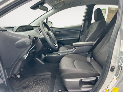 2021 Toyota Prius LE