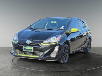2016 Toyota Prius c Persona Series