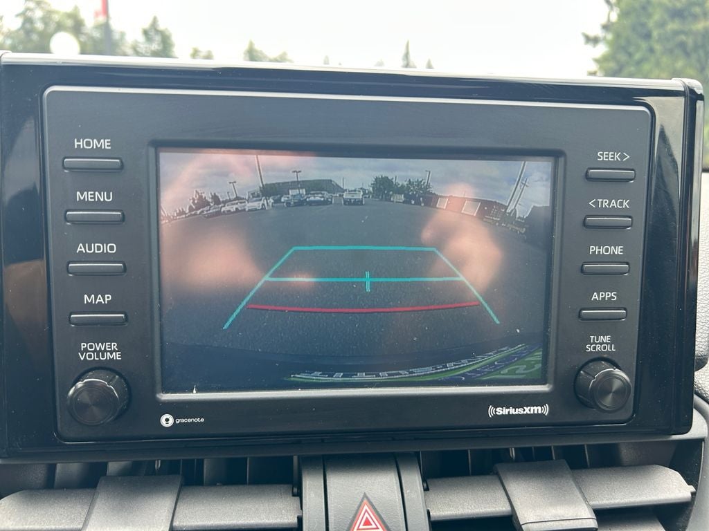 2022 Toyota RAV4 Hybrid SE