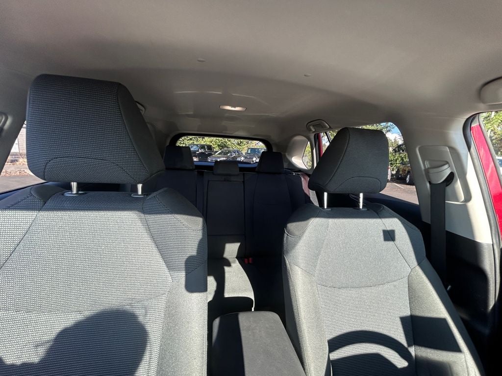 2023 Toyota RAV4 Hybrid LE