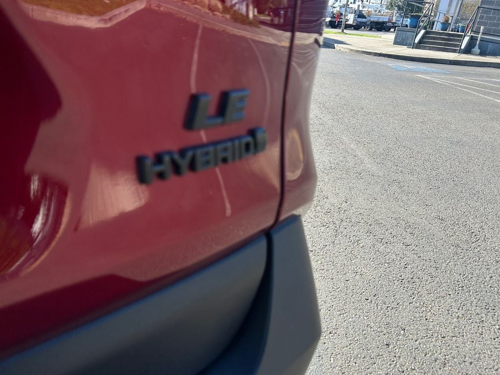 2023 Toyota RAV4 Hybrid LE