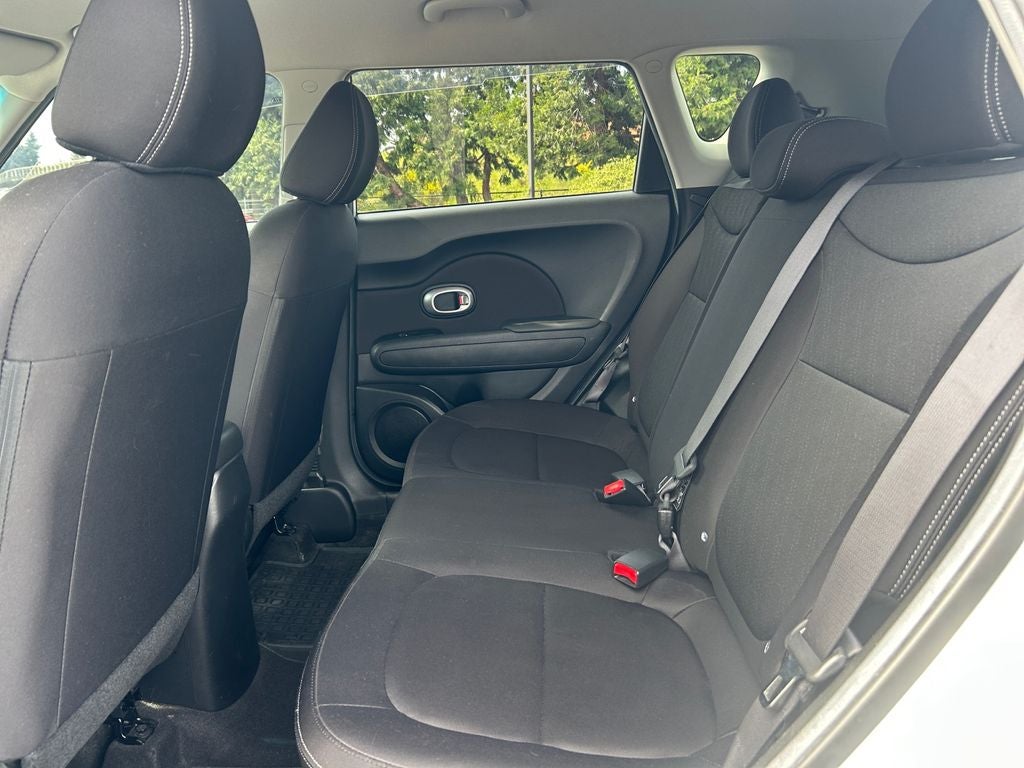 2015 Kia Soul Base