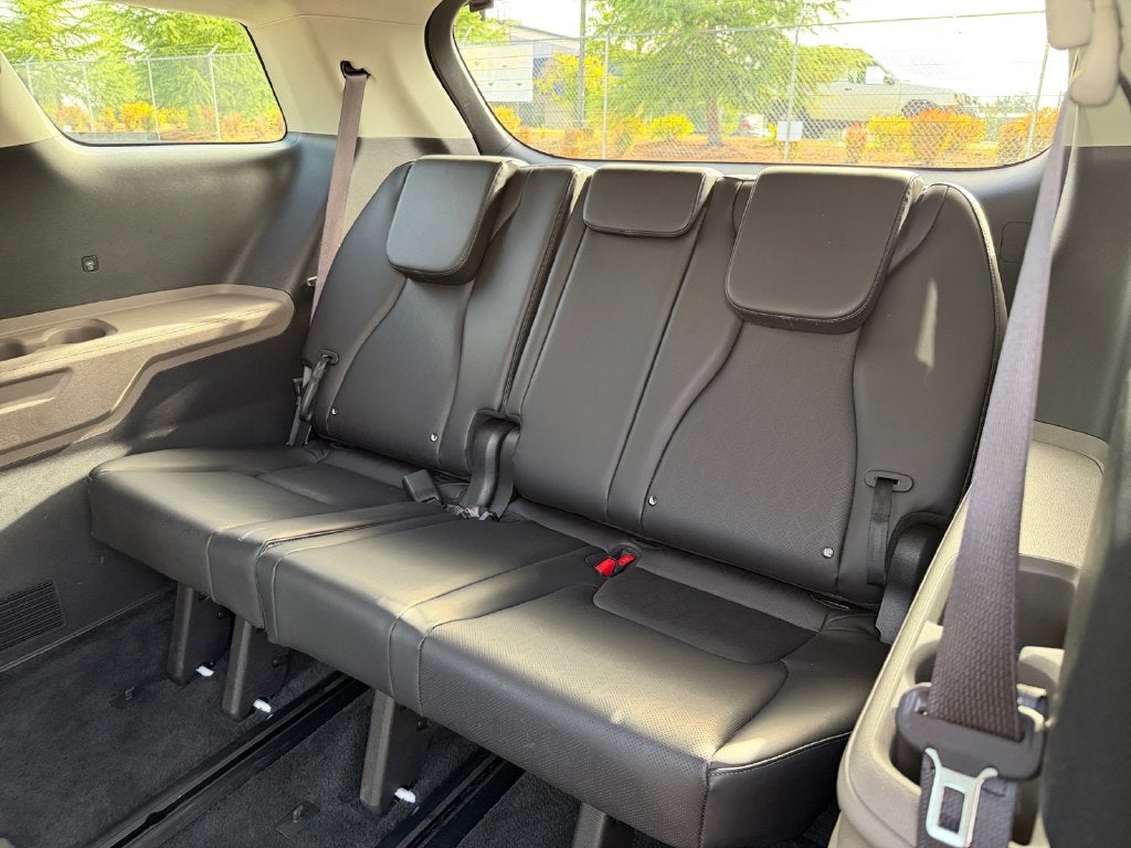 2026 Kia Carnival LXS
