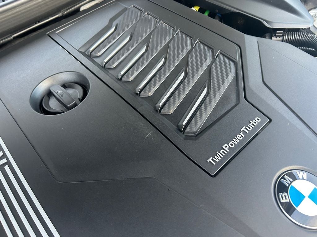 2020 BMW 8 Series 840i