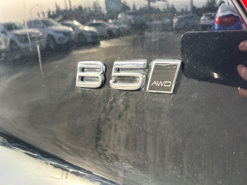 2023 Volvo XC40 B5 Plus Bright Theme