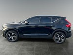 2023 Volvo XC40 B5 Plus Bright Theme