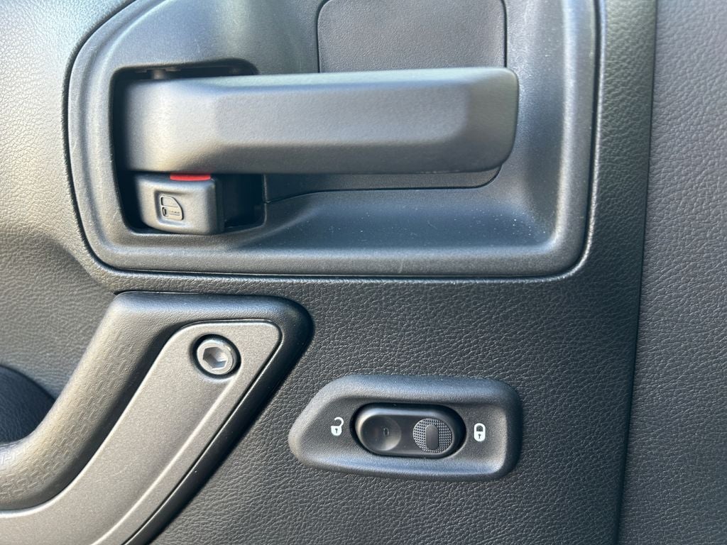 2017 Jeep Wrangler Sport