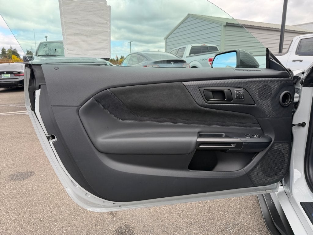 2026 Ford Mustang Dark Horse