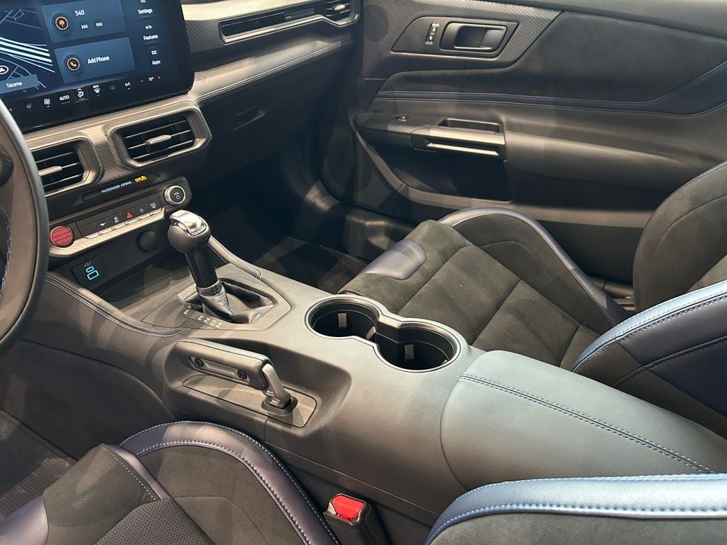 2025 Ford Mustang Dark Horse