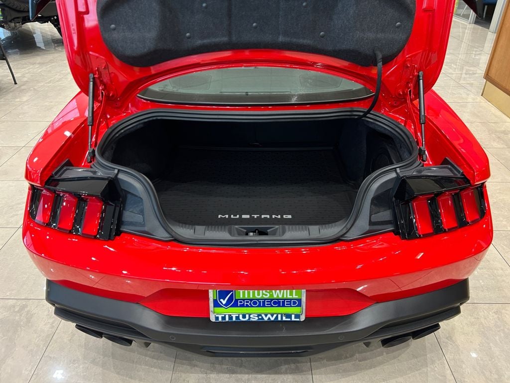 2026 Ford Mustang Dark Horse