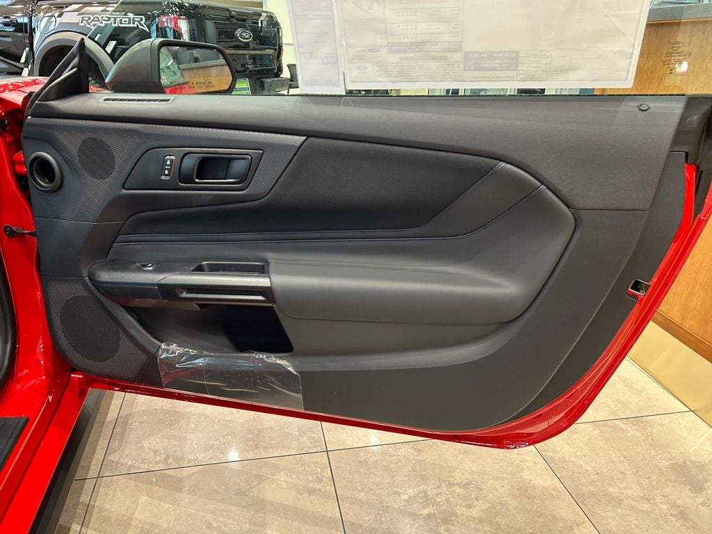 2026 Ford Mustang Dark Horse